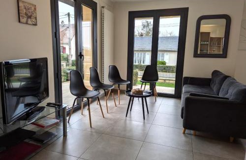 Epieds-en-Beauce House | Maison moderne avec jardin, animaux acceptés, Wi-Fi, stationnement privé - FR-1-590-539