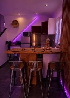 Allauch Apartment | Maison Plus Belle La Nuit avec jacuzzi et jardin privé clim