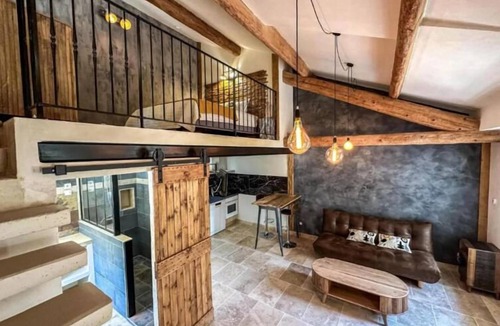 Saint-Etienne-du-Gres Hotel | Mas Leblanc des Alpilles