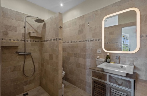Cabris Other | Mas provençal with swimming pool on 3 hectares of terraced land. Pets welcome