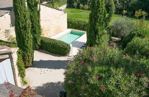 Caromb Villa | Mas St Siffrein - Three Bedroom Villa, Sleeps 6
