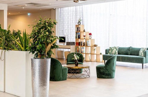 Le Blanc-Mesnil Hotel | Mercure Paris Le Bourget Aeroport