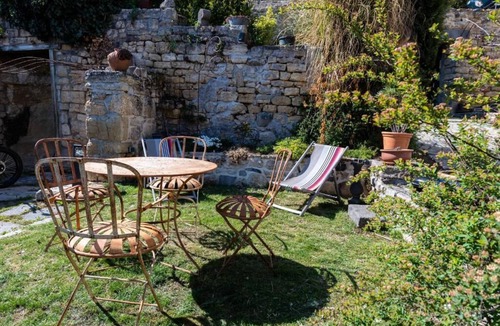 Saint-Saturnin House | Mini Gite de 20 m2 Dans Village Auvergnat