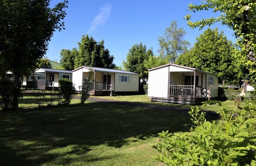 Pleaux House | Mobile home, pets welcome - 4 guests