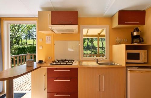 Saint-Martial-de-Nabirat House | Mobilhome Albizia 4 p Climatisé