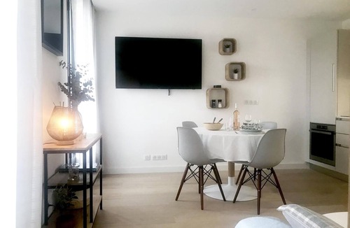 Antibes City Centre Apartment | Modern & Cozy One Bedroom Apartment - Paul Arène - Antibes