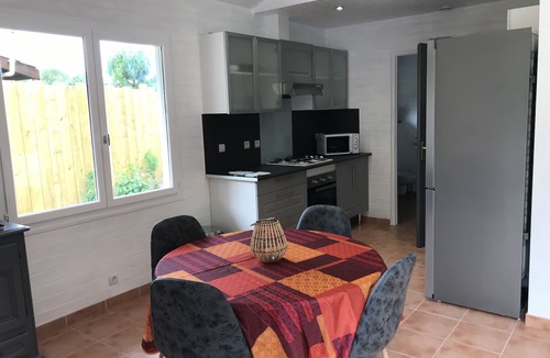 Grayan-Et-L'Hopital Ski Chalet | Near Soulac/mer 50M² air-conditioned chalet with private heated indoor pool