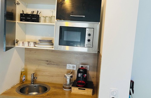 Plaisir Apartment | New 2-room apartment in Plaisir, near Versailles and Paris