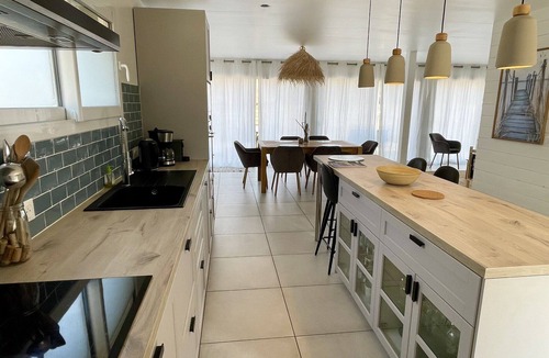 Hourtin-Plage House | New architect's house with jacuzzi a few steps from the sea