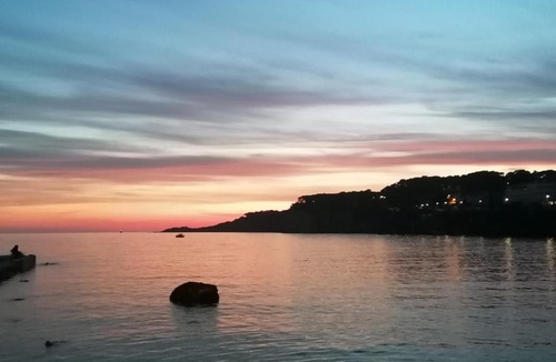 Sanary-sur-Mer Hotel | O Petit Monde