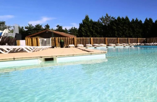 Chastanier House | Ophéa Prestige Family Mobile Home: 2 bedrooms, sleeps 4