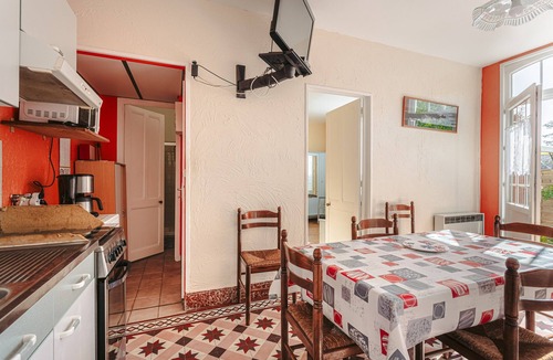 Saint-Trojan-les-Bains House | Peaceful Holiday Home with Private Courtyard – Close to Beaches and Shops in Saint-Trojan
