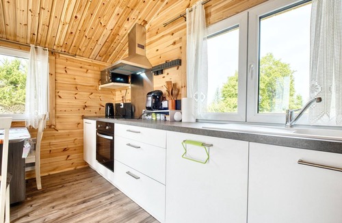 Thenac House | Peaceful Getaway in Dordogne – Chalet for 4 People