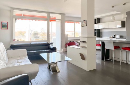 Annecy-le-Vieux Apartment | Penthouse vue incroyable lac et montagnes