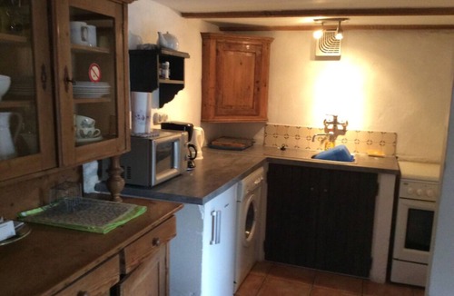 Landrais House | Pigeonnier - Traditional Farmhouse near La Rochelle. beaches 20 mins and a pool.
