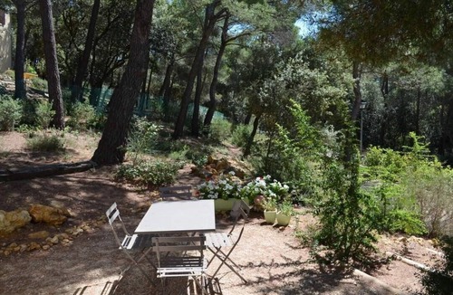 Bedoin Villa | Pleasant air-conditioned villa at the foot of Mont Ventoux, with swimming pool and bicycle garage