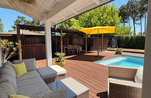 Gujan-Mestras Villa | Pleasant villa with large terrace