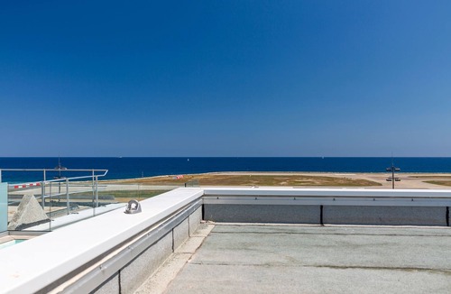 La Californie Apartment | Près de Nice Arenas | Studio 2p | Piscine Rooftop