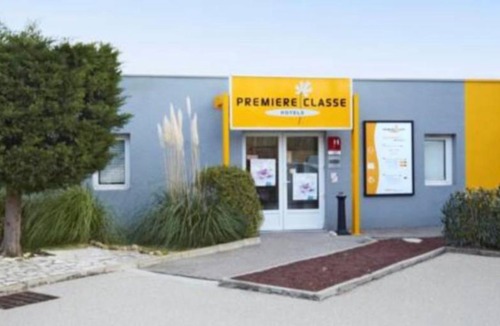 Martigues Hotel | Première Classe Martigues