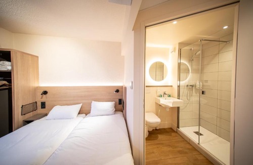Cran-Gevrier Hotel | Premiere Classe Annecy Cran-Gevrier RÉNOVÉ EN 2025