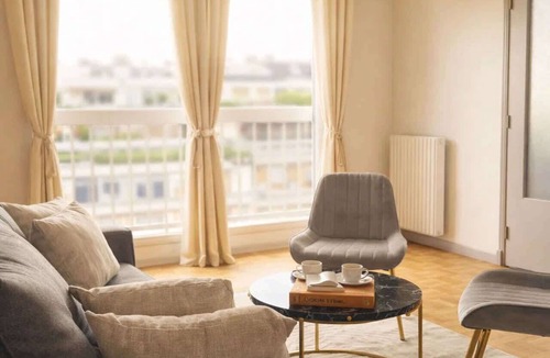 Saint-Lambert Apartment | Premium studio with Eiffel Tower view & lift