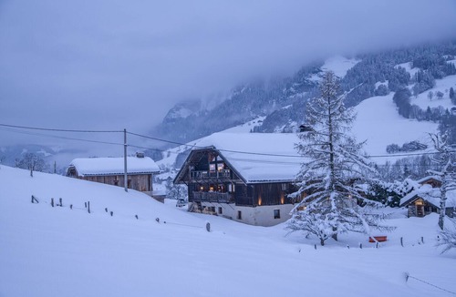 Praz-sur-Arly House | Prestige rental near Megève with personalized services. Charm, relaxation.