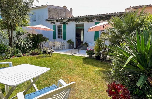 La Flotte House | Pretty house close to the port of La Flotte en Ré