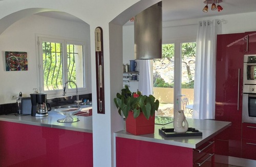 Bormes-Les-Mimosas Villa | Pretty villa with sea view and pool *
