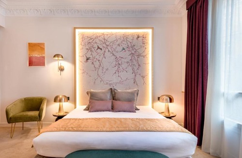Ternes Hotel | Princesse Caroline