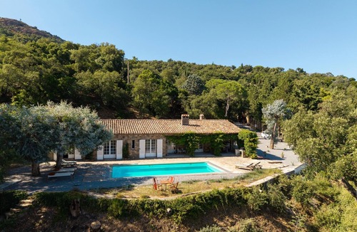 La Garde-Freinet Villa | Provençal Stone Mas sea view | heated pool, tennis, pétanque | 20 min St-Tropez