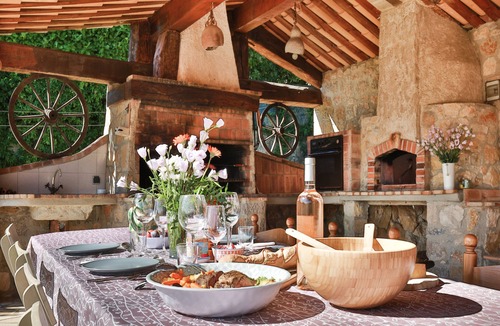 Le Bar-sur-Loup House | Provencal villa located in serene setting with panoramic views, sleeps 12