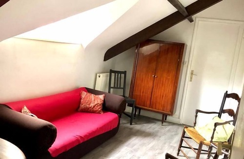 Maintenon Apartment | Quiet apartment & greenery /near station and downtown Maintenon