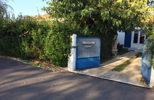 La Cotiniere House | Quiet house on the Cotinière seafront, enclosed garden, near port and shops