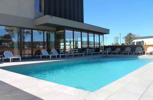 Signes Hotel | Relaxing Twin Stay Near Bandol Wine Estates with Seasonal Pool and Parking
