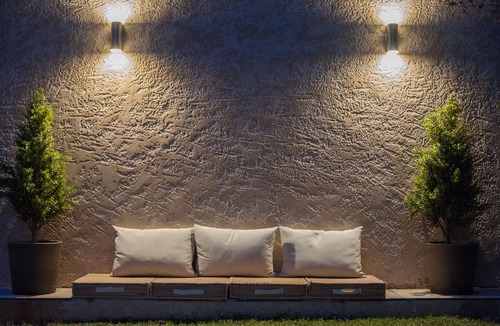 Miramar House | Renovated house quiet with garden 400 m from the beach facing the Golden Islands