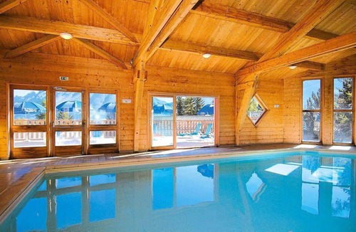 Saint-Etienne-en-Devoluy Ski Chalet | Residence Odalys L'Orée des Pistes **** - Semi-Detached Chalet 3 Rooms 6 People