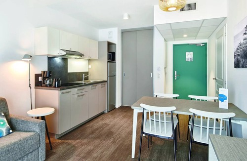 Jonzac Apartment | Residence Les Coteaux de Jonzac * - Vacances Bleues - 2 rooms 4 people