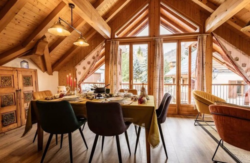 Valloire Apartment | Residence Les Fermes Du Planet - 3 rooms 6 people 5* facing south east