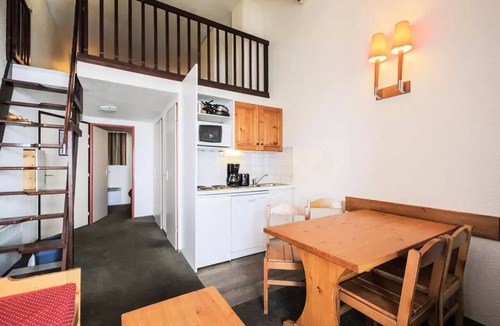 Eclose-Ouest Apartment | Residence Les Horizons d'Huez - Maeva Home - Budget 1 bedroom apartment (6 people)
