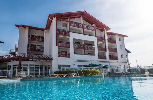 Hendaye Apartment | Residence Mer & Golf Sokoburu* - 2 Rooms 4 People - Patio Side