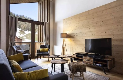 Plagne Centre Apartment | Residence Terresens Le Diamant des Neiges - 4 Room Apartment Duplex Cabin 9 People Premium