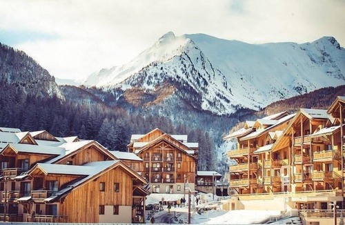 Les Orres Apartment | Resort center, 1st floor, fitness, swimming pool, sauna, balcony, tv, ski locker, 34m², Les Orres