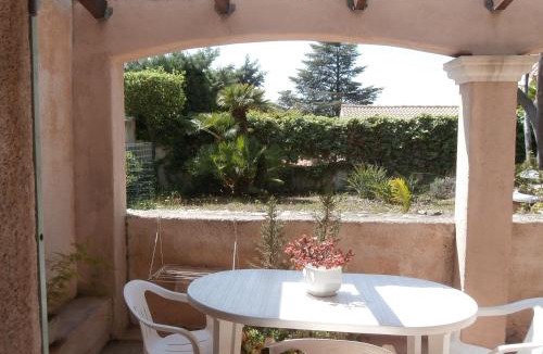 La Valette-du-Var Apartment | Rez de Villa Climatisé avec Jardin Privatif Domaine des Moulières
