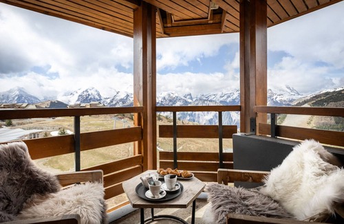 Jeux Hotel | Royal Ours Blanc Boutique Hôtel & Spa