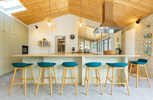 L'Echardiere House | Spacious House, Garden, Beach within walking distance