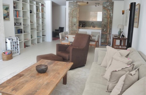 Ascona Apartment | Spacious, modern apartment in a quiet location, indoor pool, sauna, near beach