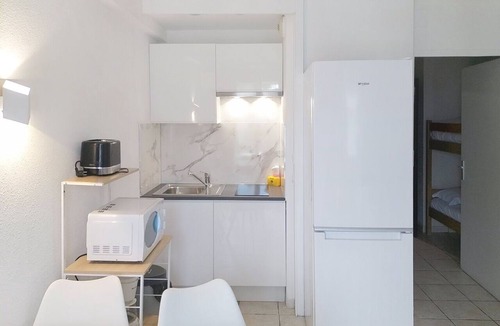 Juan-les-Pins Apartment | Studio 502 Bord de mer Résidence Graziella