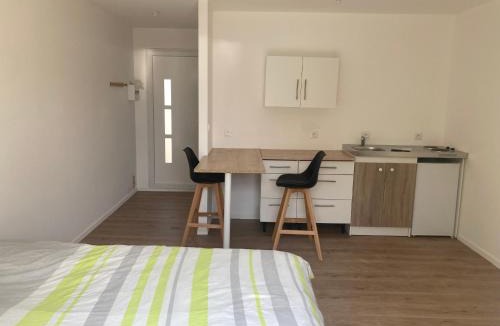 Saran Apartment | Studio avec extérieur
