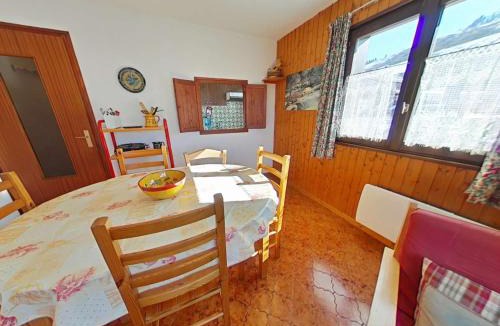 Le Chinaillon Apartment | Studio cabine 4 pers. au pied des pistes avec balcon sud - Le Grand-Bornand - FR-1-241-123