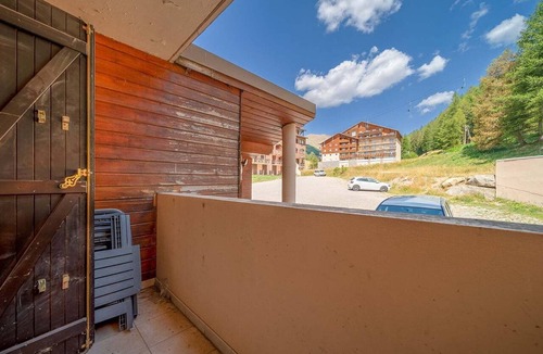 Allos Apartment | Studio in France near Ski Slopes & City Center